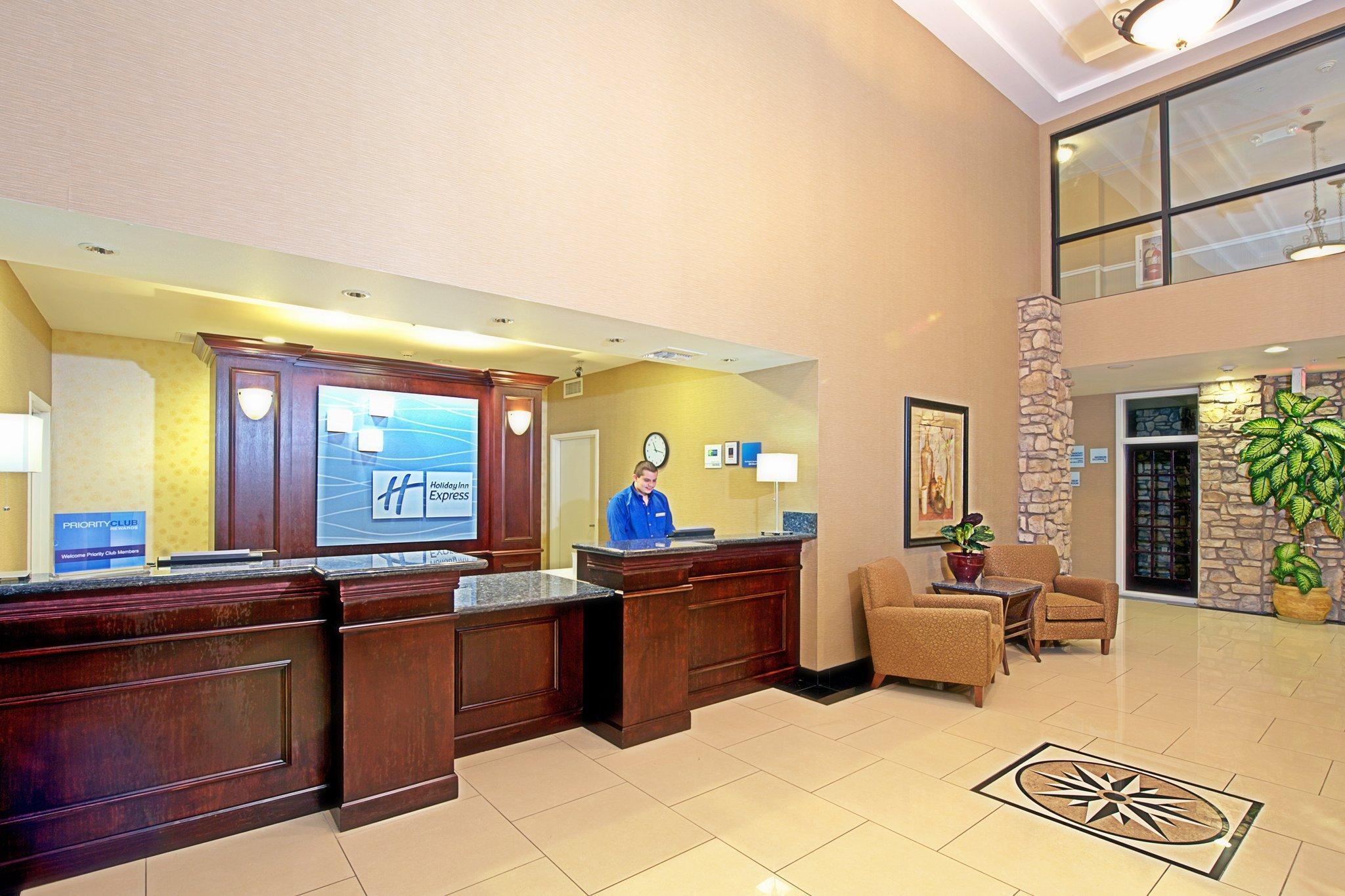 Holiday Inn Express & Suites Tucson By Ihg Екстериор снимка