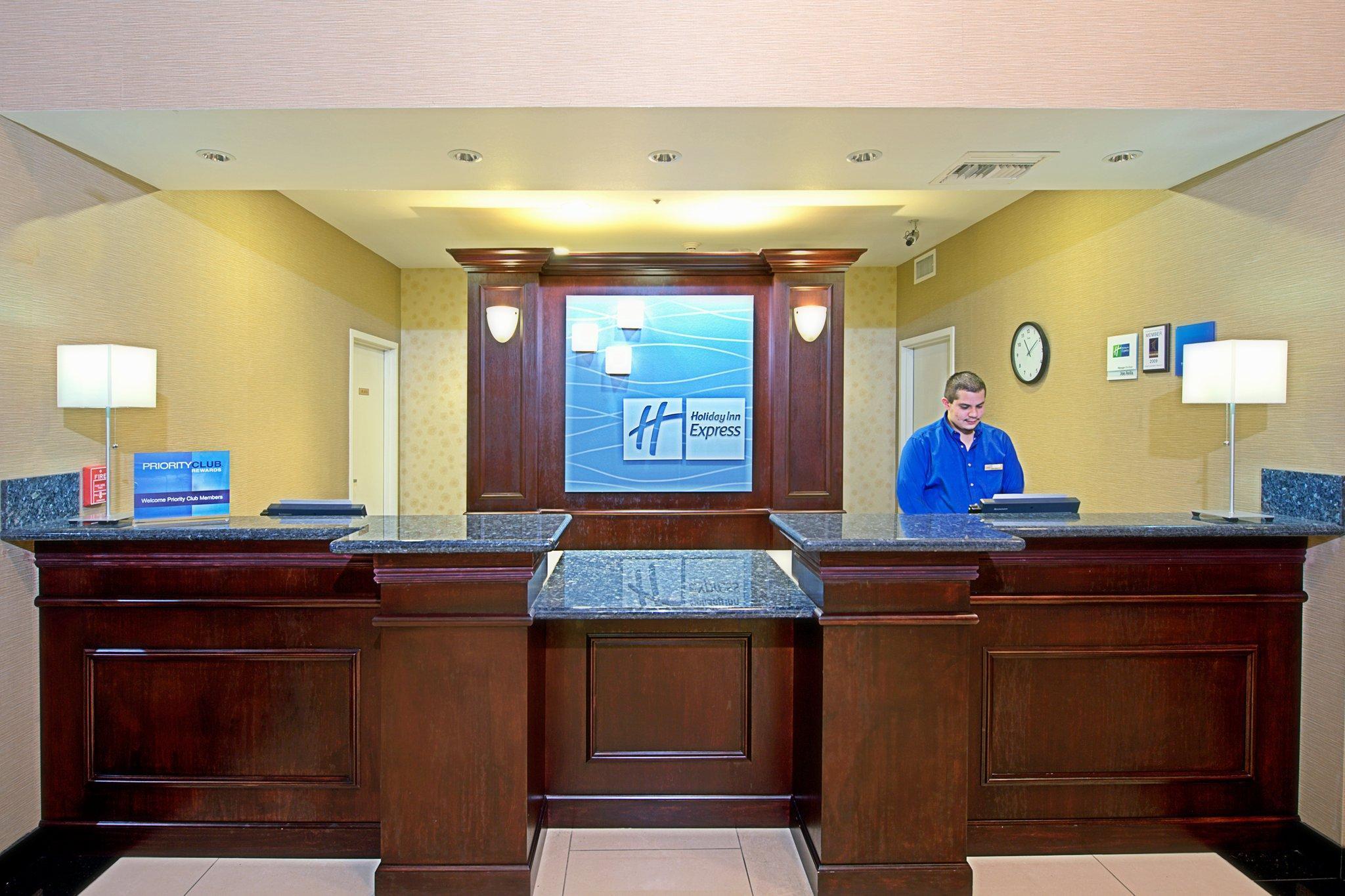 Holiday Inn Express & Suites Tucson By Ihg Екстериор снимка