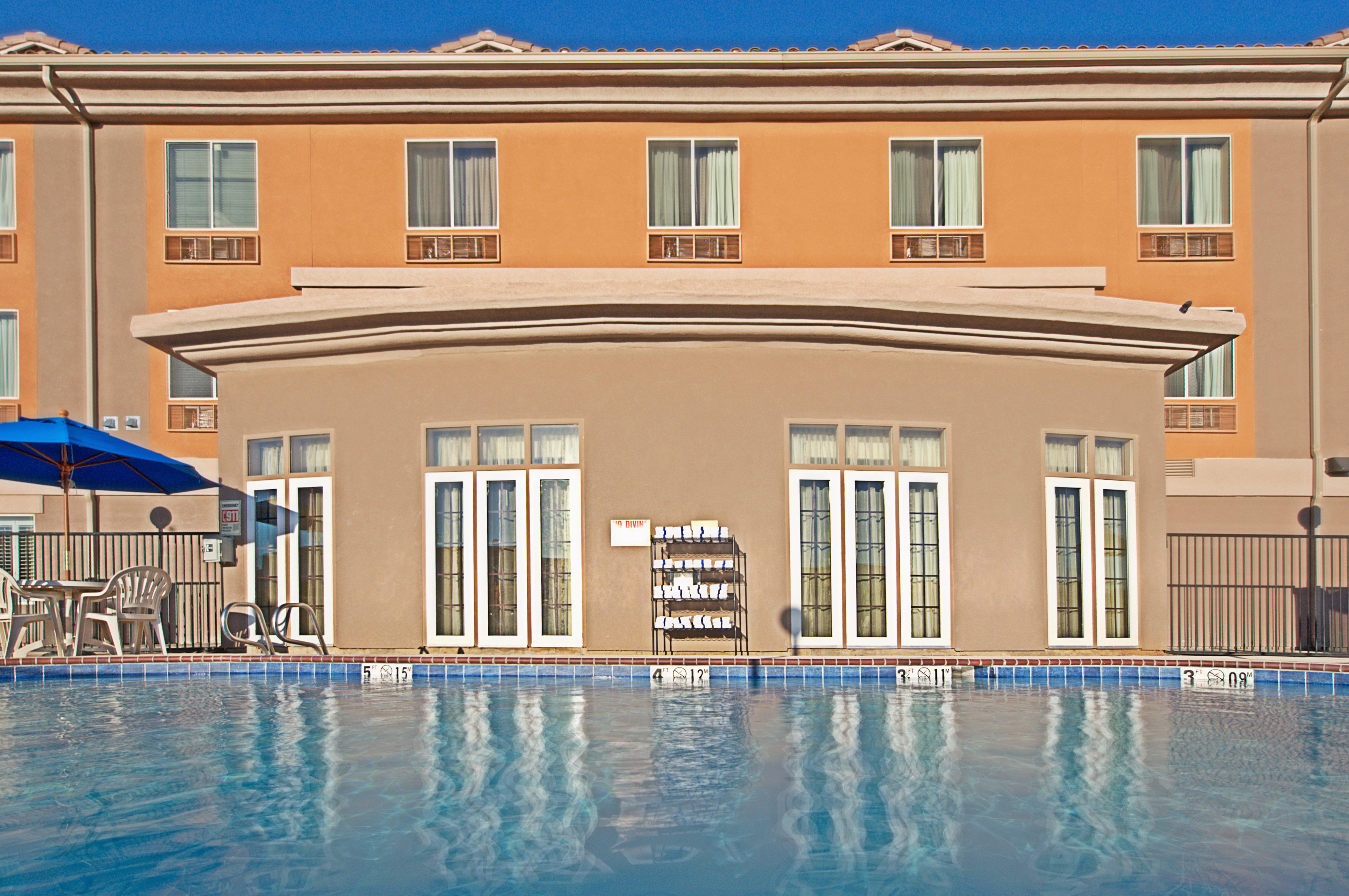 Holiday Inn Express & Suites Tucson By Ihg Екстериор снимка