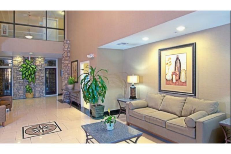 Holiday Inn Express & Suites Tucson By Ihg Екстериор снимка